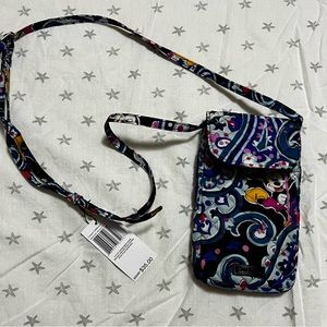 Disney Vera Bradley Carson cell phone Whimsical Mickey Paisley